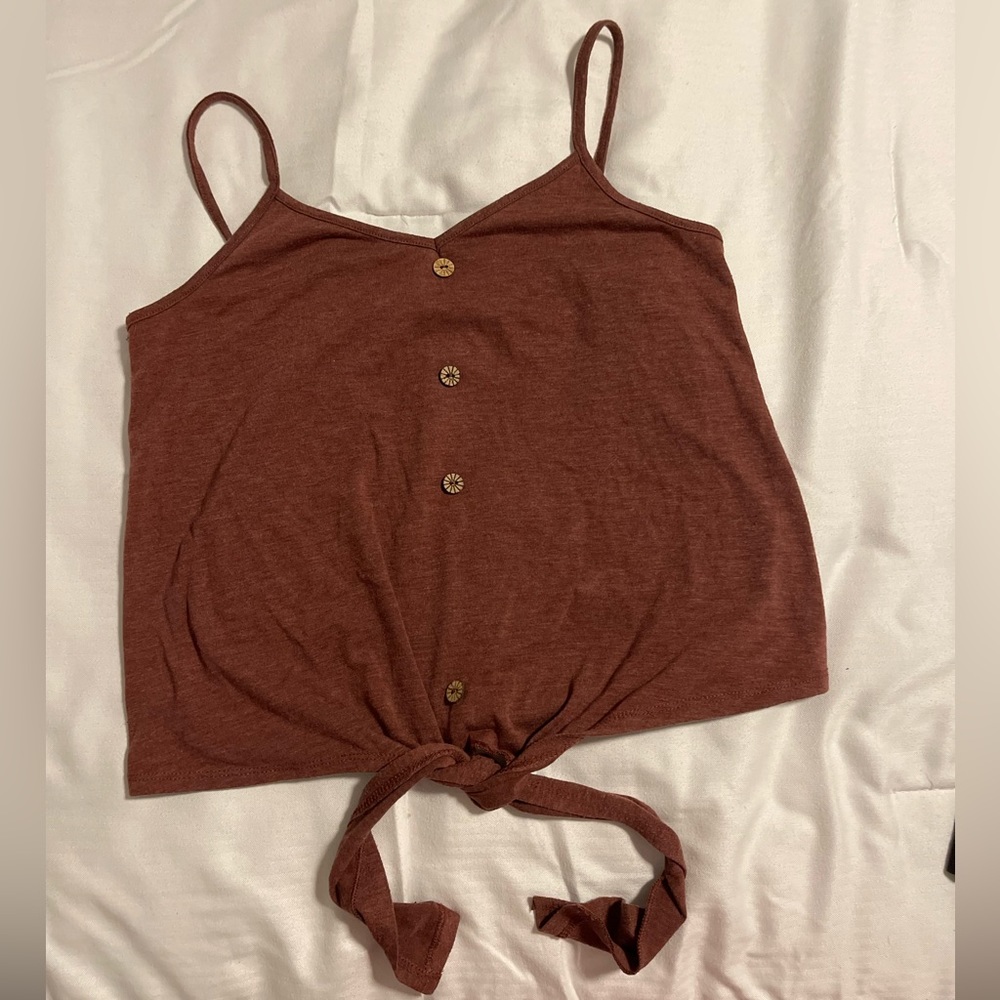 Burgundy cropped tank top with buttons